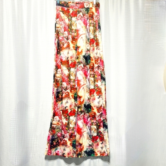 PrettyLittleThing Rose Femme Renaissance Wide Leg Pants (4) - Picture 2 of 8